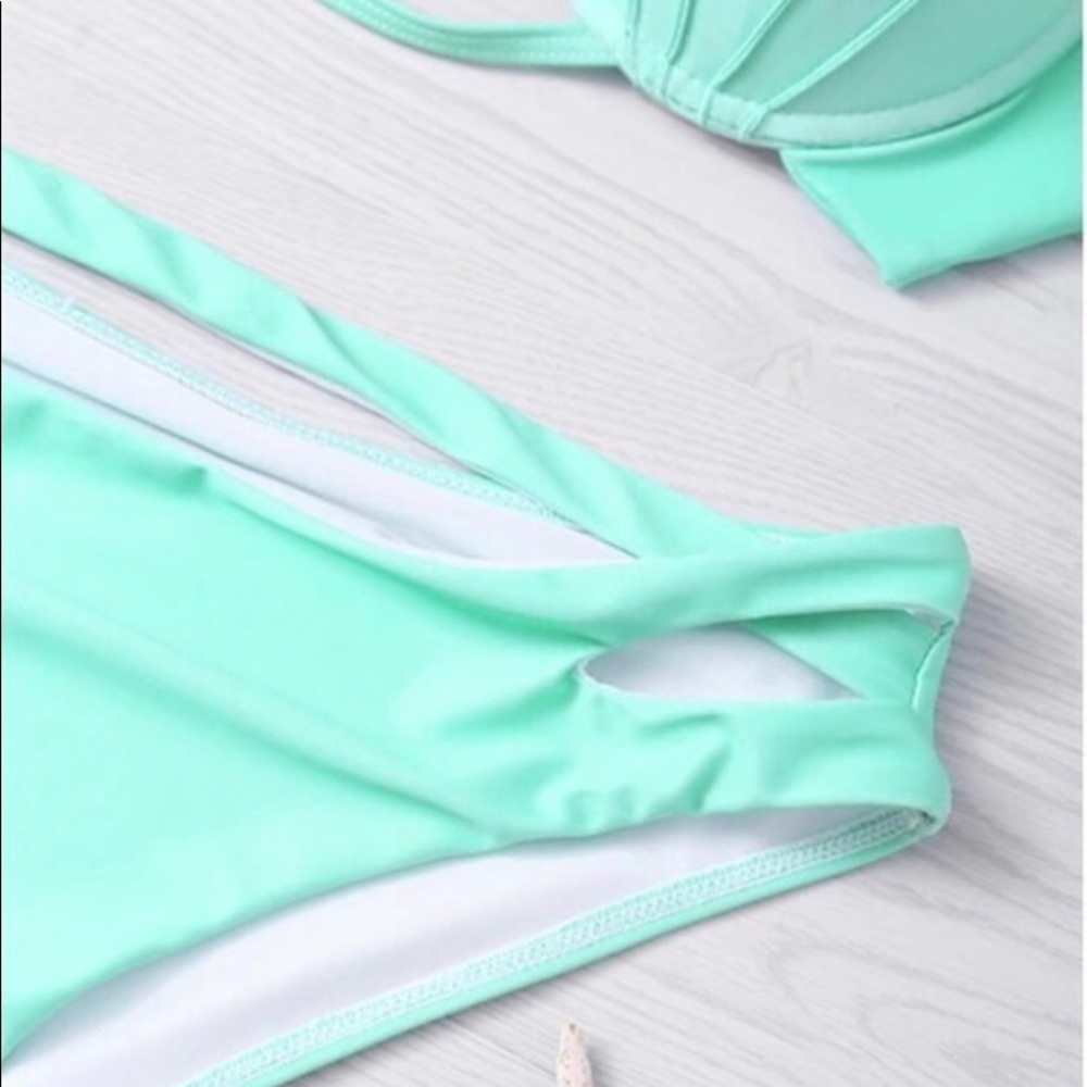 🐠2x HP!🐠Mint Green Ombré Sexy Shell Bikini Set🐠 - Picture 6 of 8